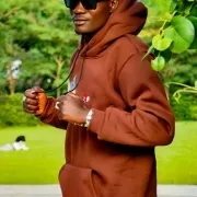 Tripple Star UG