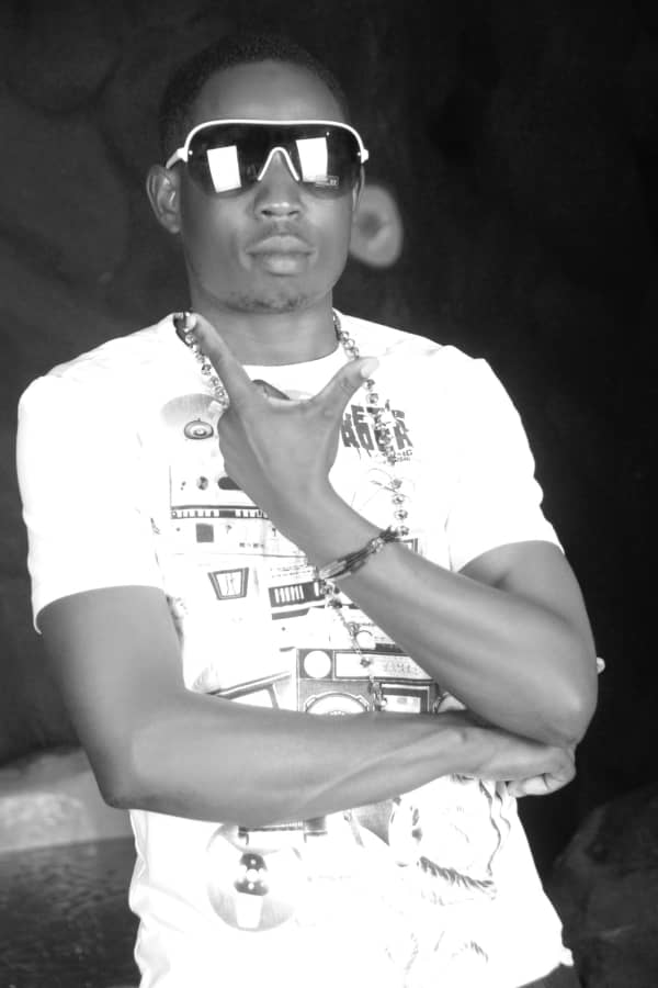 U Tan Music, Songs, Videos, Mp3 Downloads and Biography Howwe.ug